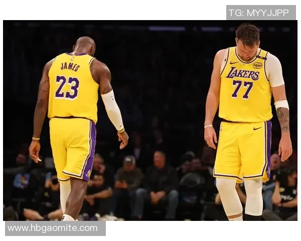 湖人拉塞尔·威斯布鲁克创NBA历史纪录，三双数据超越魔术师约翰逊